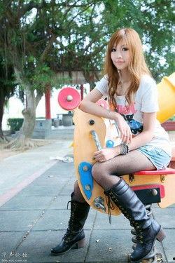 国产黑丝自拍,展现东方女性独特韵味